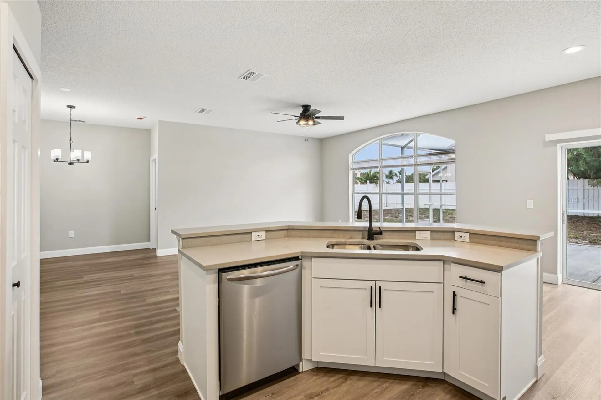 2700 Sierra Vista Way Holiday FL 34691