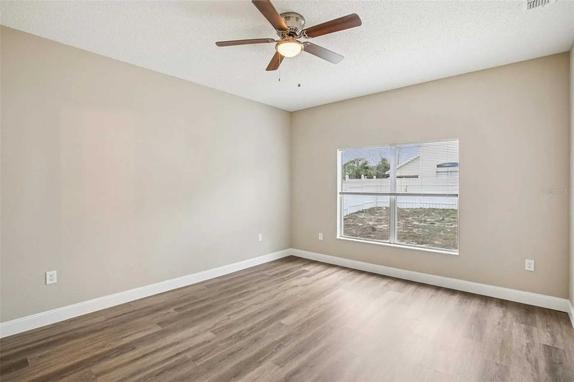 2700 Sierra Vista Way Holiday FL 34691