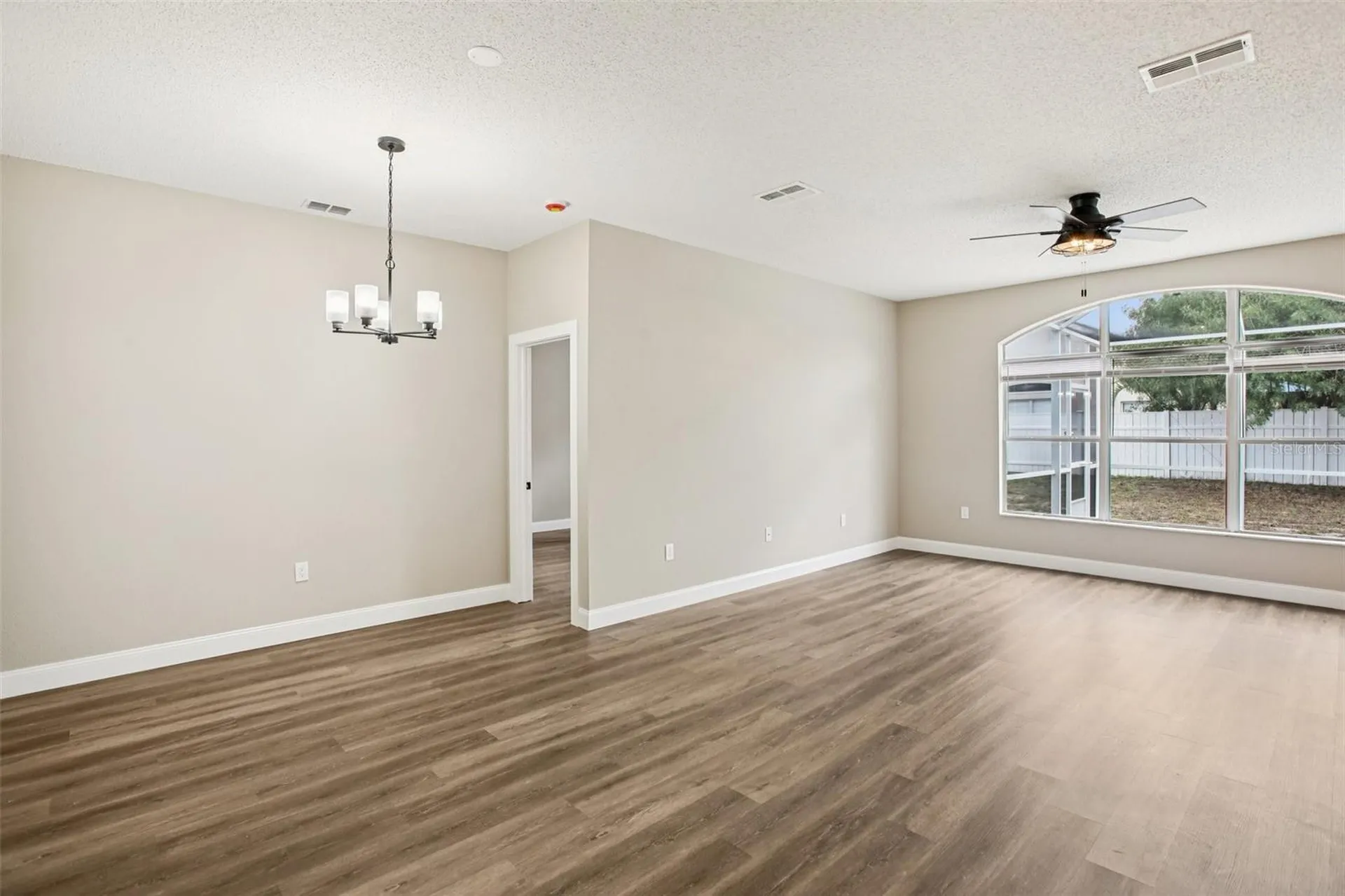 2700 Sierra Vista Way Holiday FL 34691