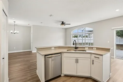 2700 Sierra Vista Way Holiday FL 34691