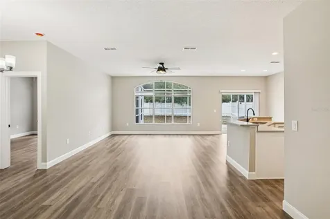2700 Sierra Vista Way Holiday FL 34691