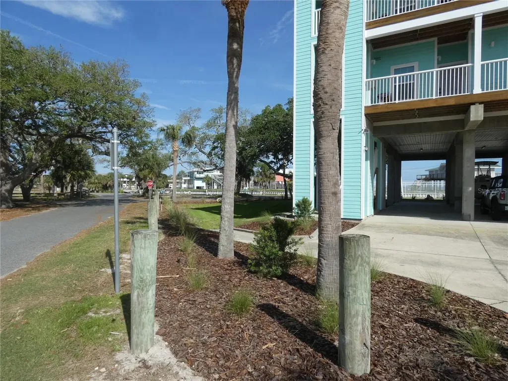 502 Main Street Horseshoe Beach FL 32648