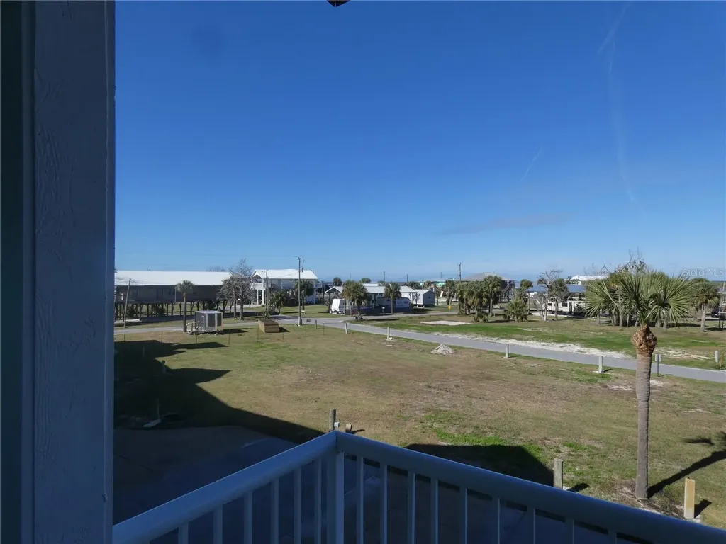 502 Main Street Horseshoe Beach FL 32648