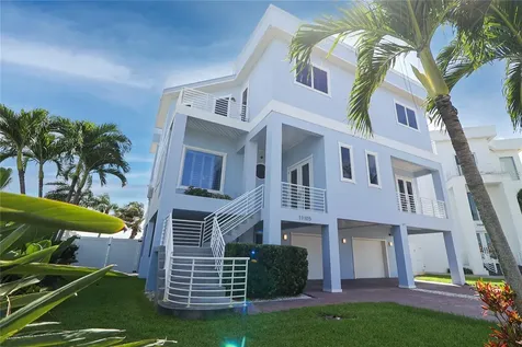 11105 5th Street E Treasure Island FL 33706