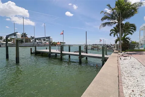 11105 5th Street E Treasure Island FL 33706