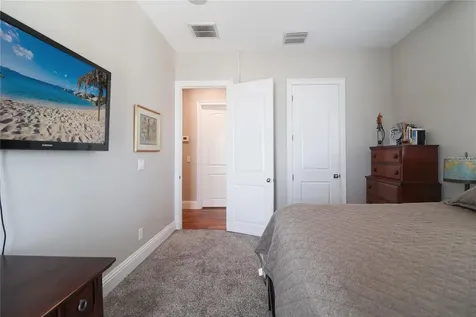 11105 5th Street E Treasure Island FL 33706