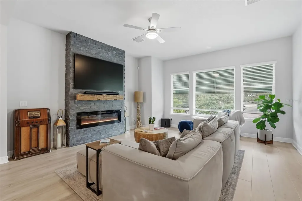 2510 W Cleveland Street Tampa FL 33609