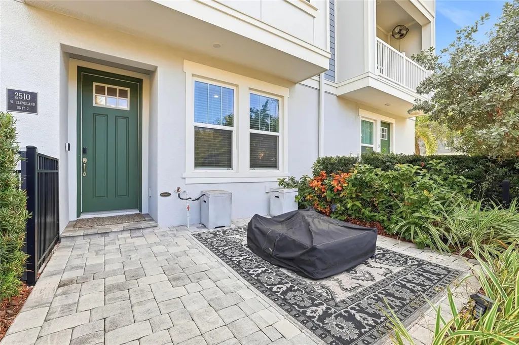 2510 W Cleveland Street Tampa FL 33609