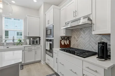 2510 W Cleveland Street Tampa FL 33609