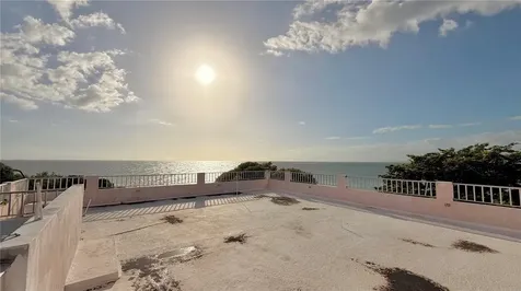 24 Calle Coral Playa Santa Guanica PR 00653