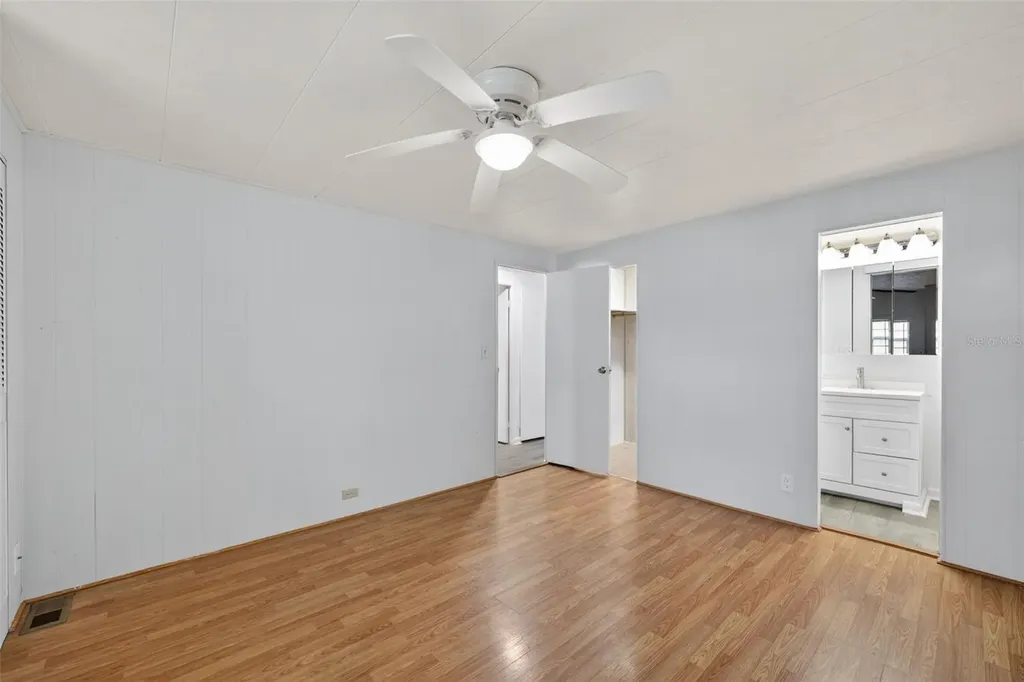 37303 Kinkaid Drive Zephyrhills FL 33541