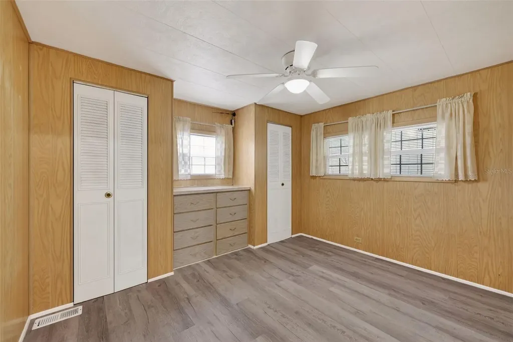 37303 Kinkaid Drive Zephyrhills FL 33541