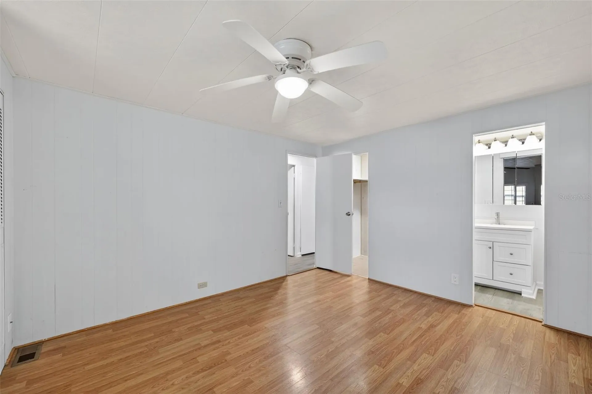 37303 Kinkaid Drive Zephyrhills FL 33541