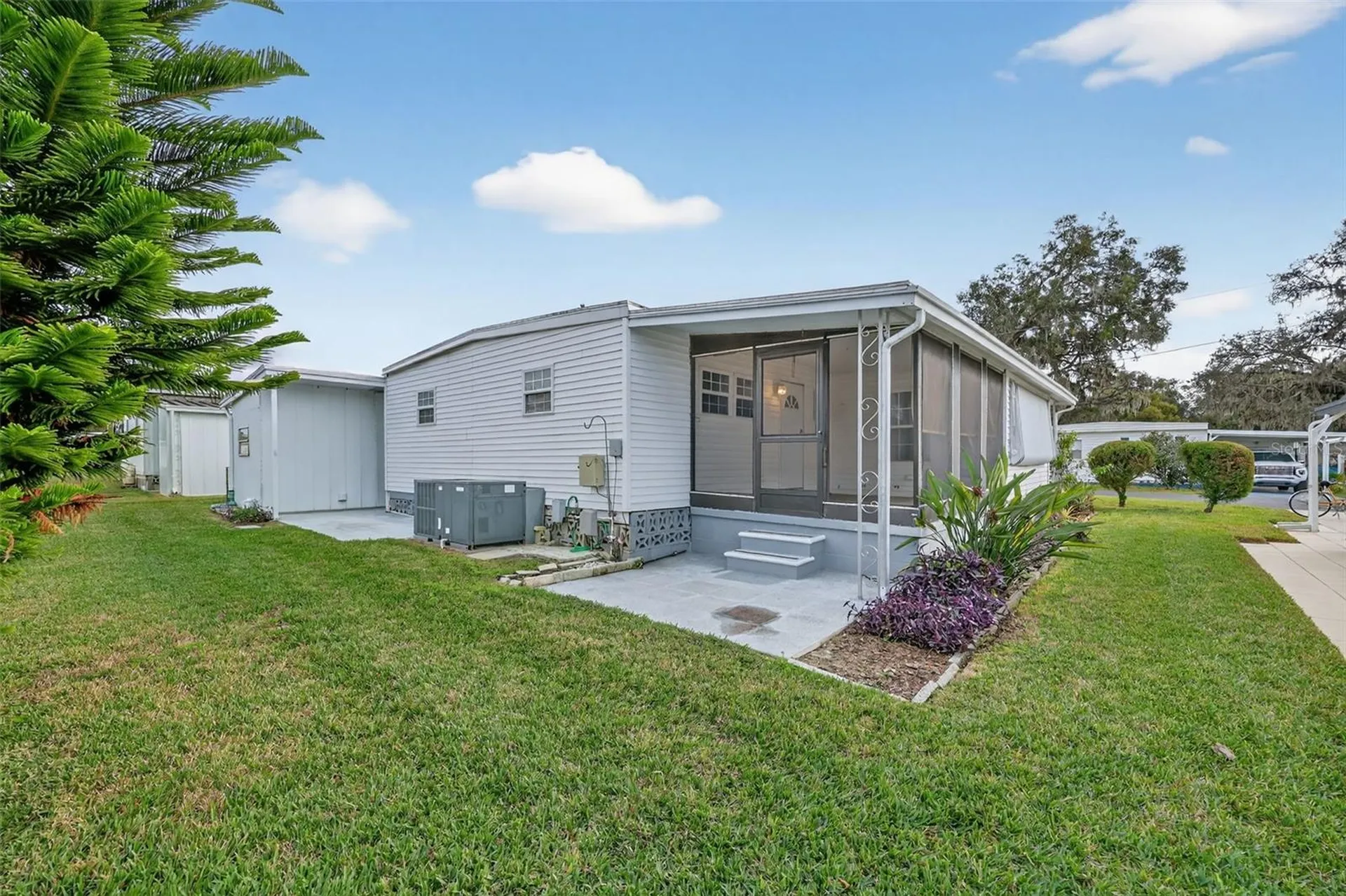 37303 Kinkaid Drive Zephyrhills FL 33541
