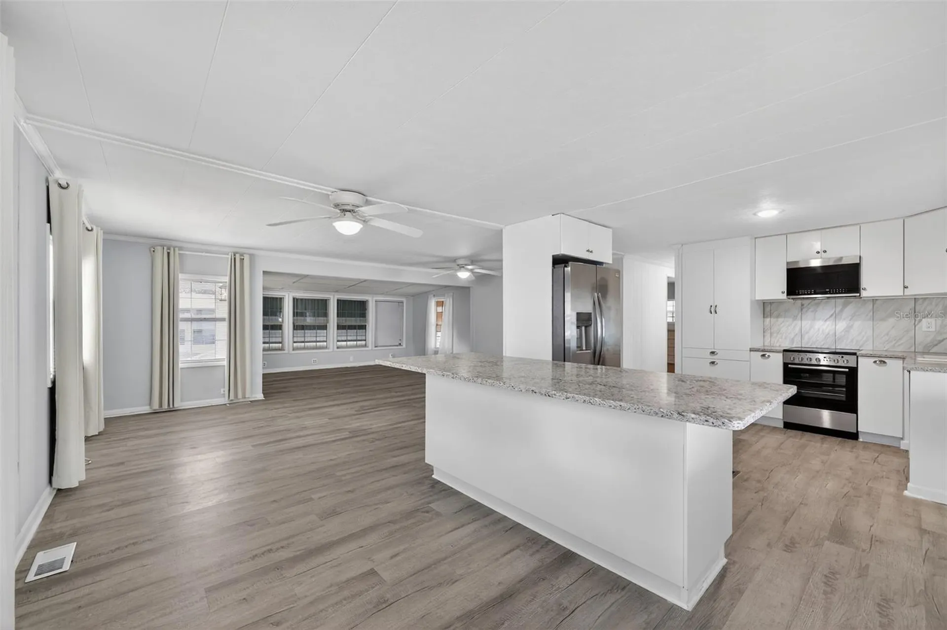 37303 Kinkaid Drive Zephyrhills FL 33541
