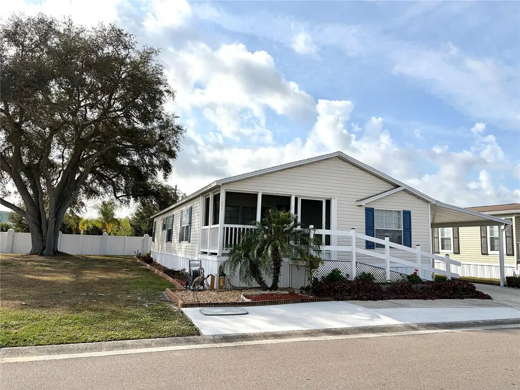 224 S Port Royal Lane Apollo Beach FL 33572