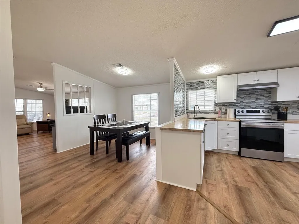 224 S Port Royal Lane Apollo Beach FL 33572