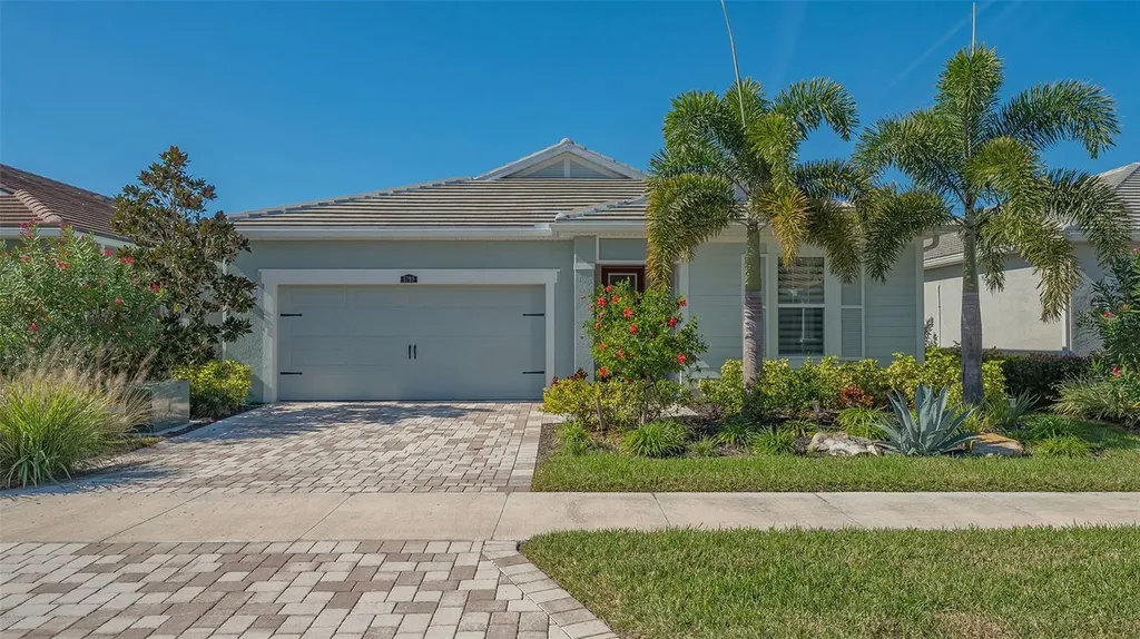 5790 Long Shore Loop Sarasota FL 34238