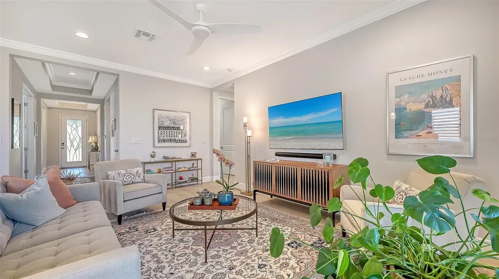 5790 Long Shore Loop Sarasota FL 34238