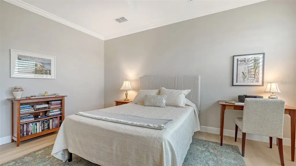 5790 Long Shore Loop Sarasota FL 34238