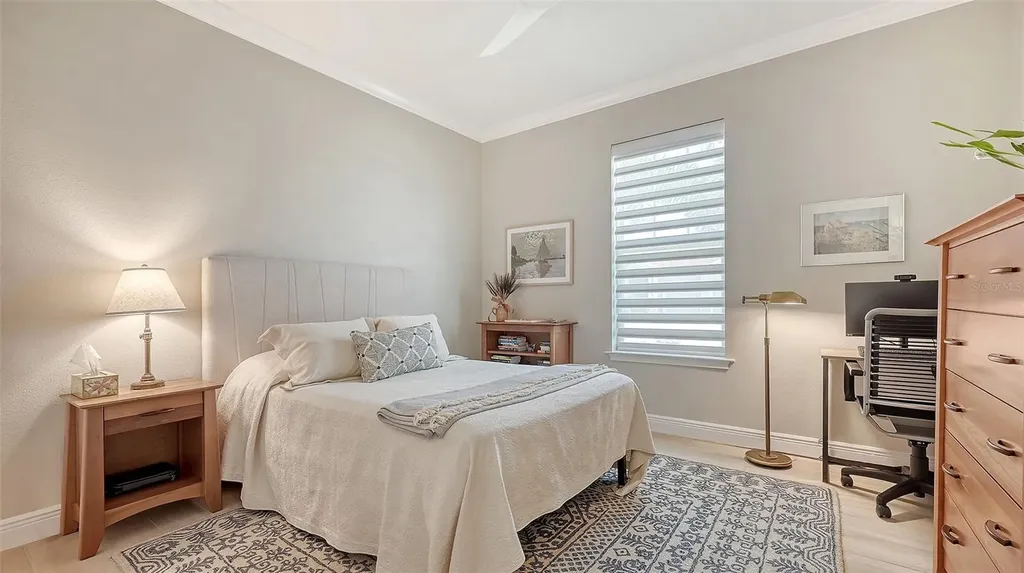 5790 Long Shore Loop Sarasota FL 34238