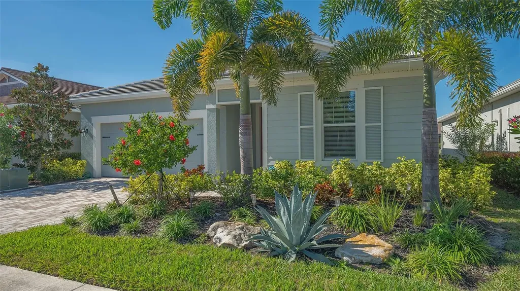 5790 Long Shore Loop Sarasota FL 34238