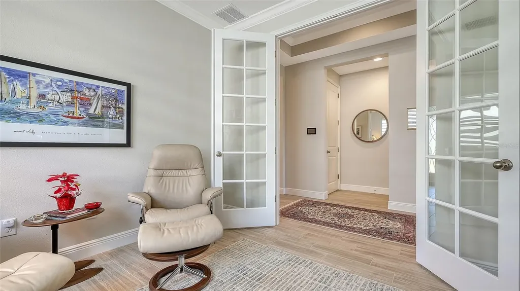 5790 Long Shore Loop Sarasota FL 34238