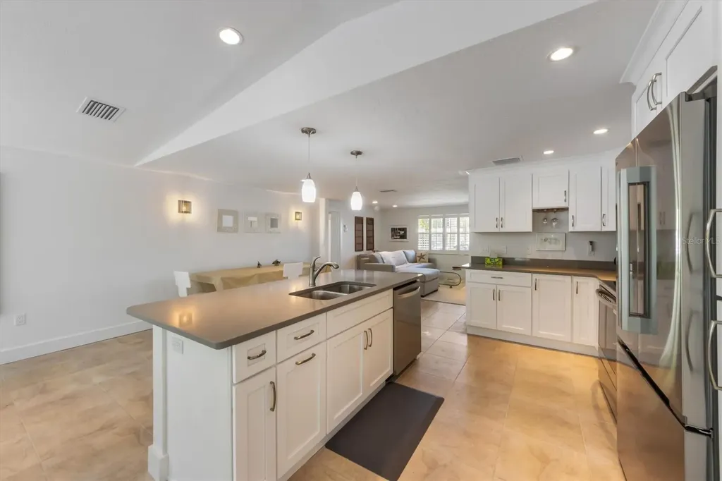 413 Poinsettia Road Anna Maria FL 34216