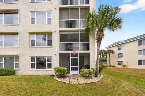 420 Bouchelle Drive New Smyrna Beach FL 32169