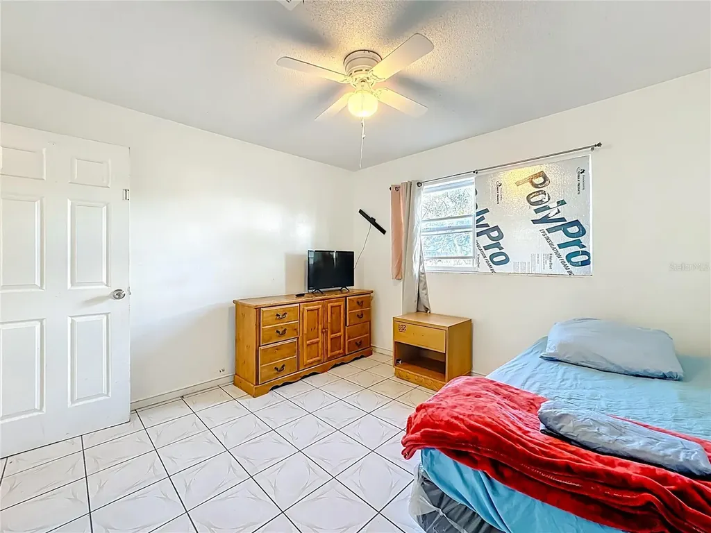 4314 Derbyshire Lane Orlando FL 32812