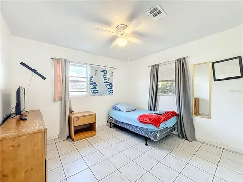 4314 Derbyshire Lane Orlando FL 32812