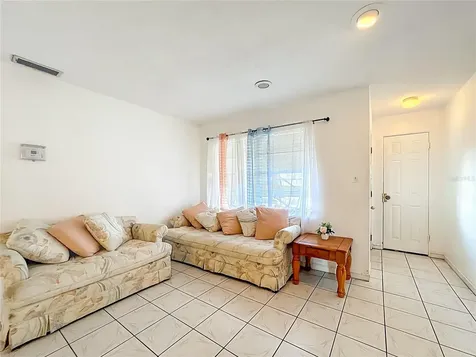 4314 Derbyshire Lane Orlando FL 32812
