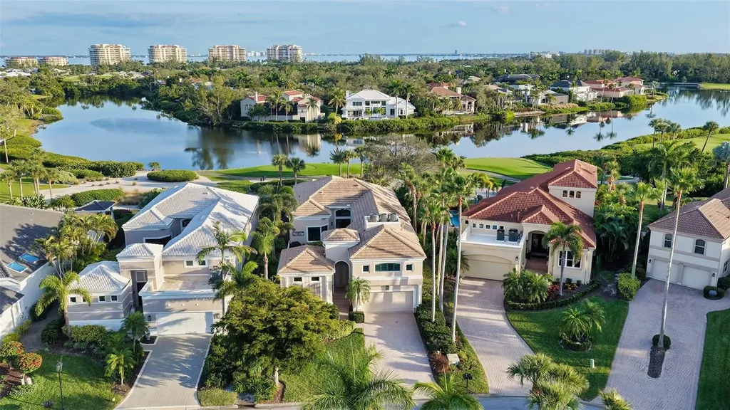 3598 Fair Oaks Lane Longboat Key FL 34228
