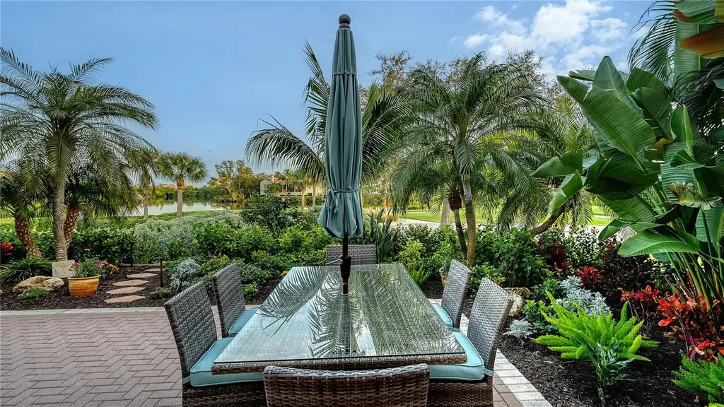 3598 Fair Oaks Lane Longboat Key FL 34228