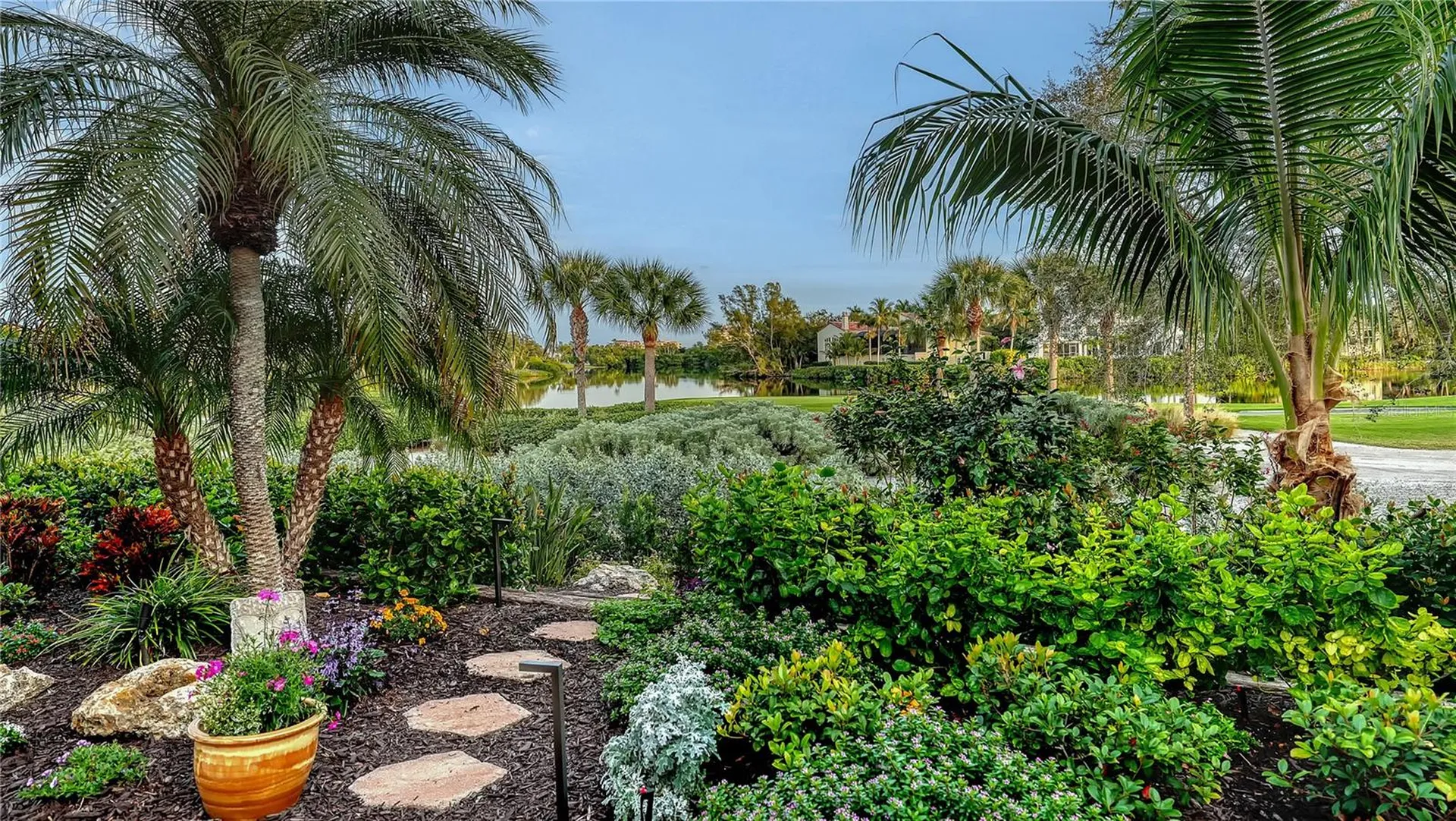 3598 Fair Oaks Lane Longboat Key FL 34228