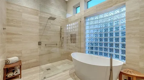 3598 Fair Oaks Lane Longboat Key FL 34228