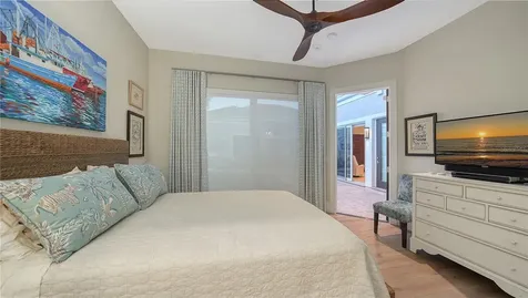 3598 Fair Oaks Lane Longboat Key FL 34228