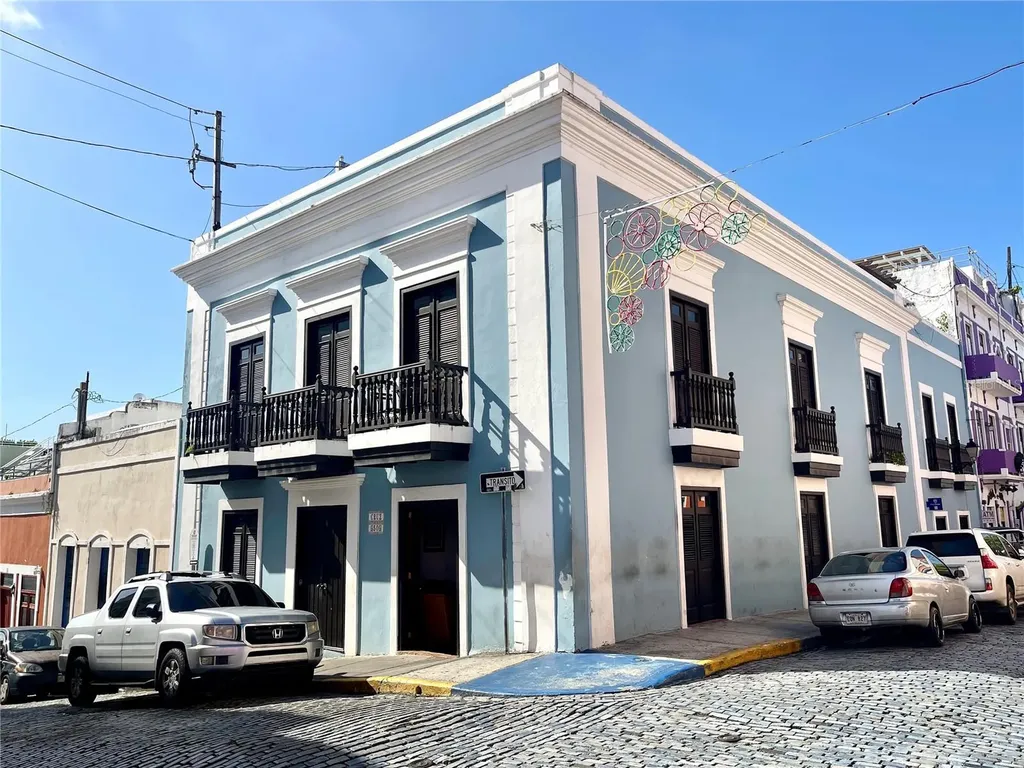 50 Cruz Street San Juan PR 00901