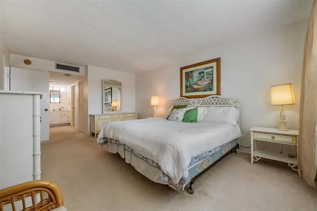 9 Forbes Place Dunedin FL 34698