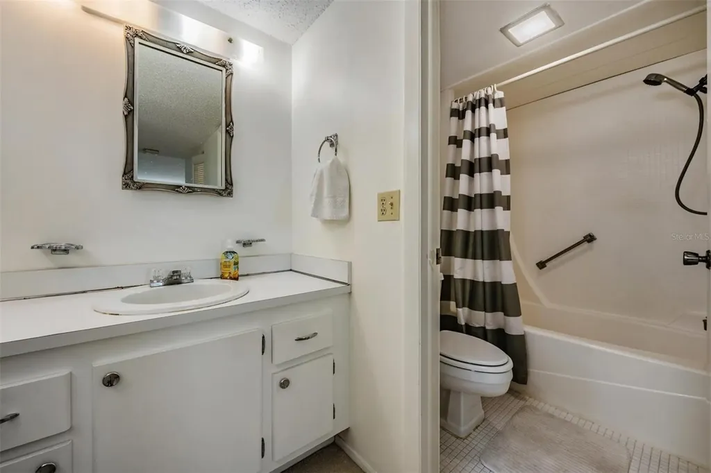 9 Forbes Place Dunedin FL 34698