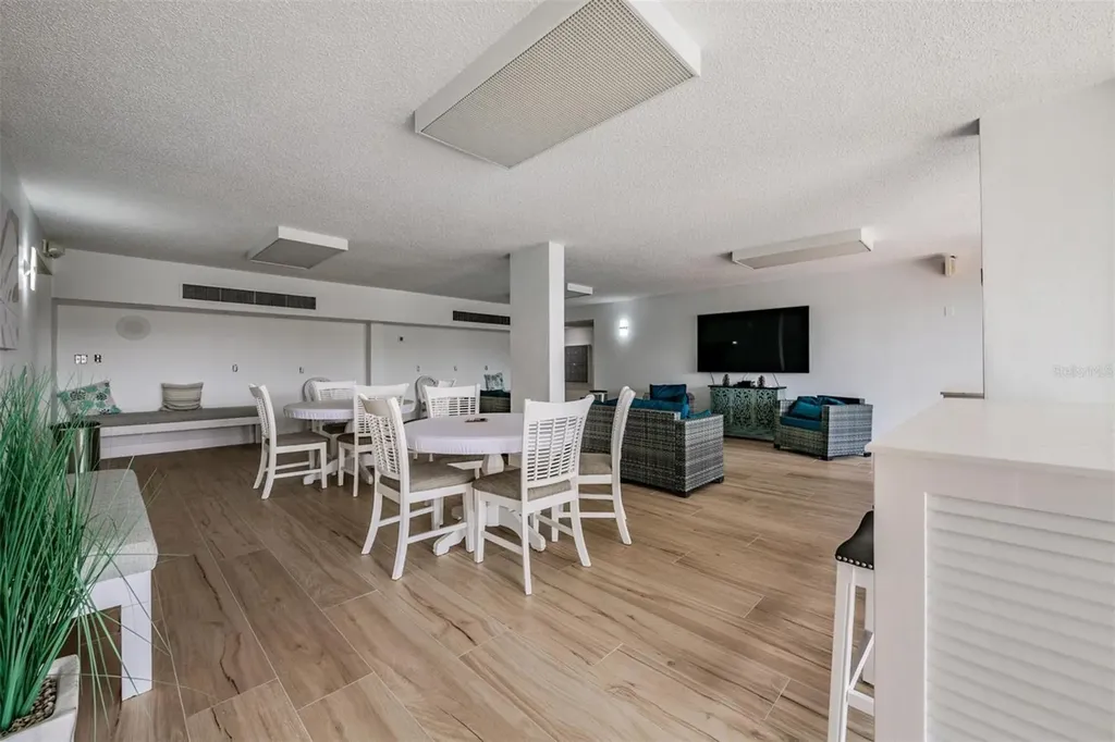 9 Forbes Place Dunedin FL 34698