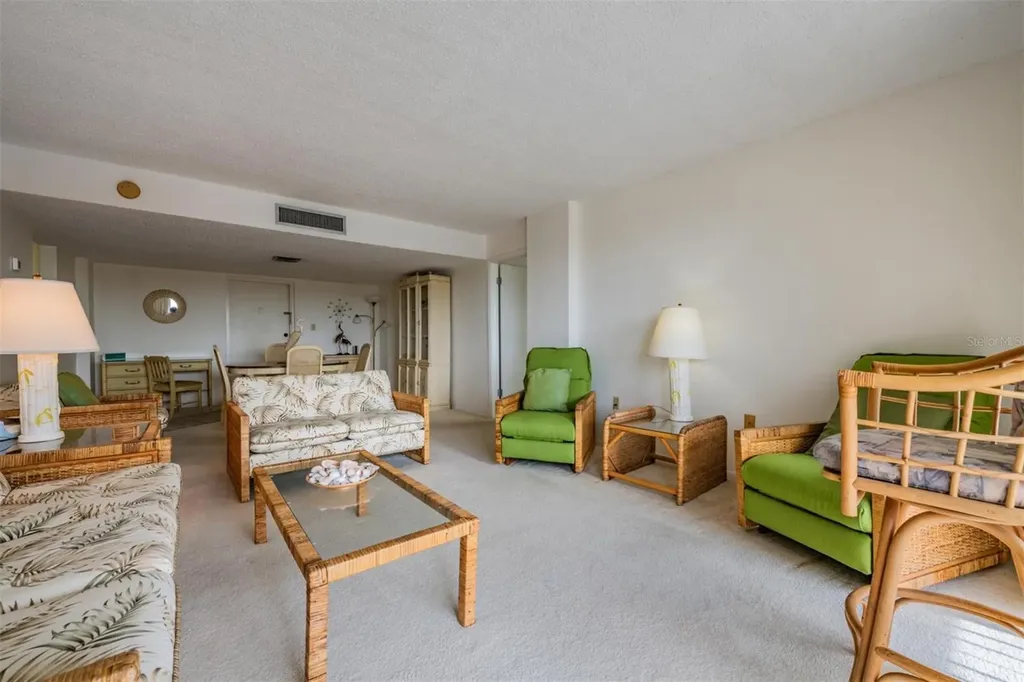 9 Forbes Place Dunedin FL 34698