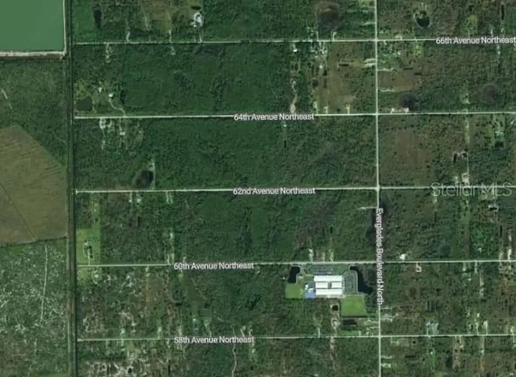 64TH Avenue NE Naples FL 34120