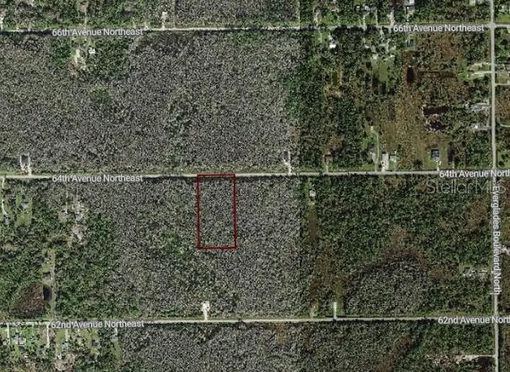 64TH Avenue NE Naples FL 34120