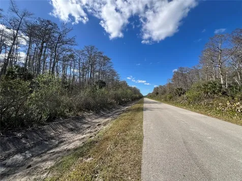 64TH Avenue NE Naples FL 34120