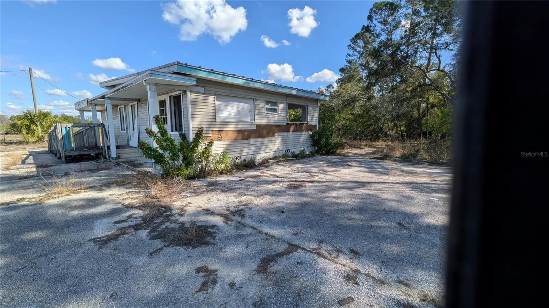 16836 Us Highway 19 Hudson FL 34667