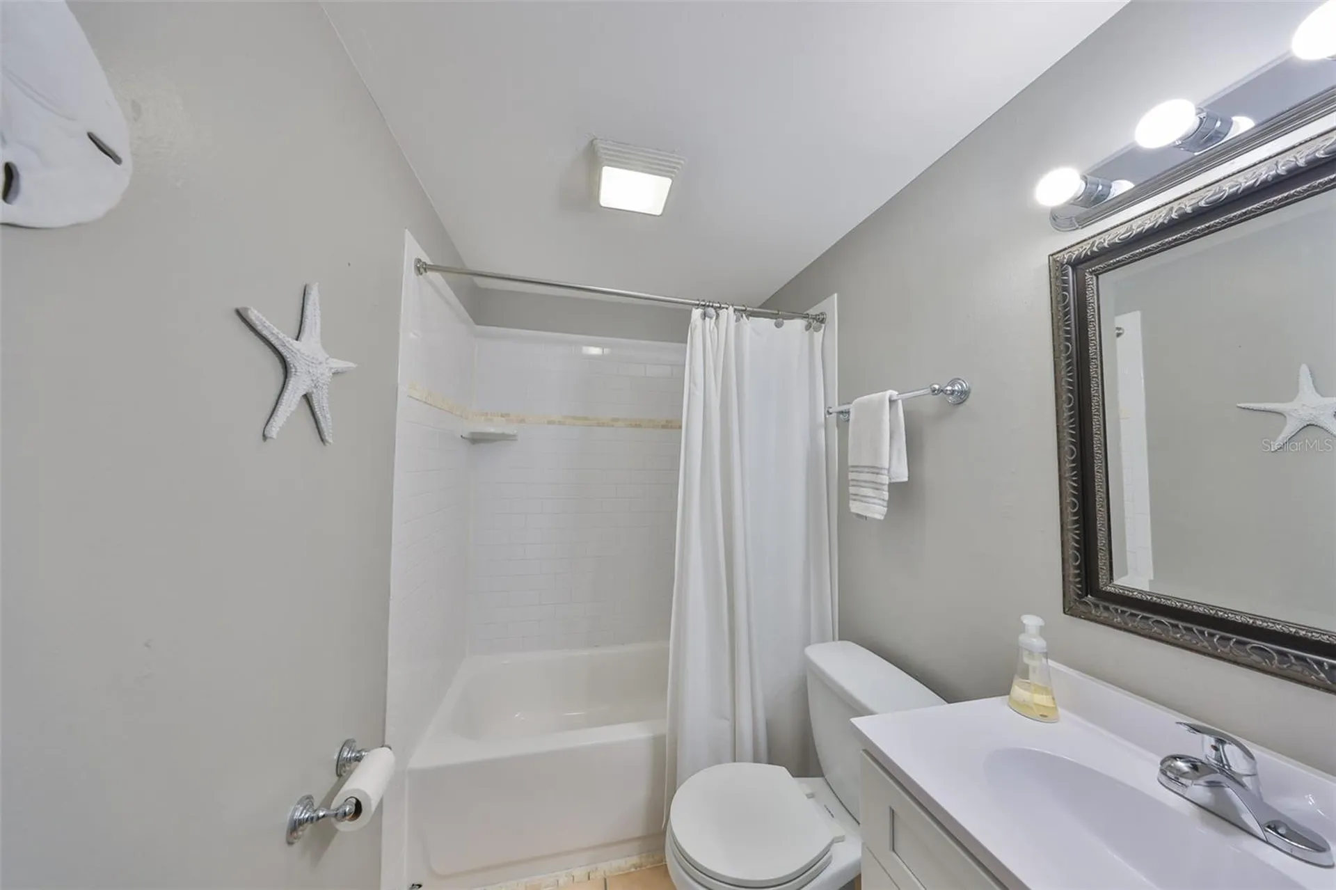 6025 Florida Circle S Apollo Beach FL 33572