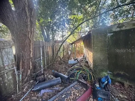 4547 Cr 692 Webster FL 33597
