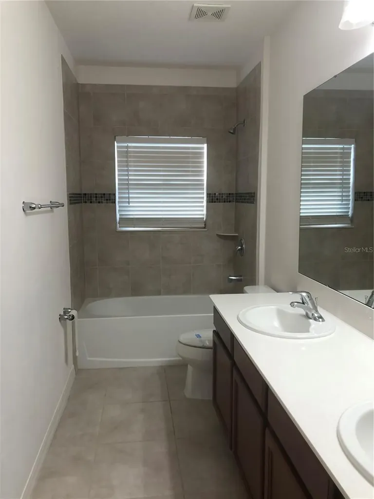 3211 Silver Fin Way Kissimmee FL 34746