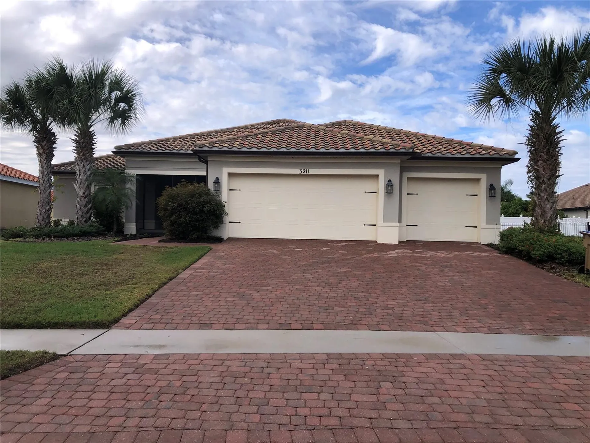 3211 Silver Fin Way Kissimmee FL 34746